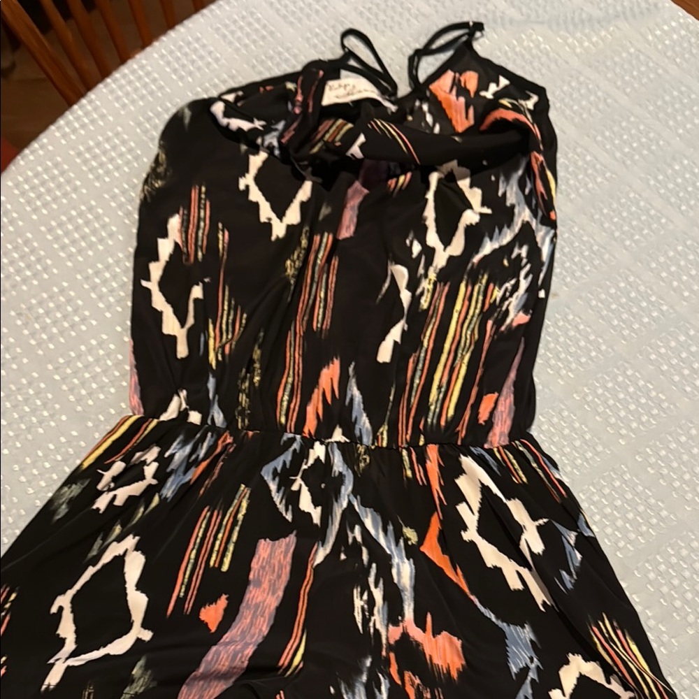 Black Patterned Sleeveless Jumpsuit - image 3